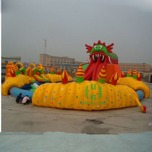 Giant Inflatable Water Park