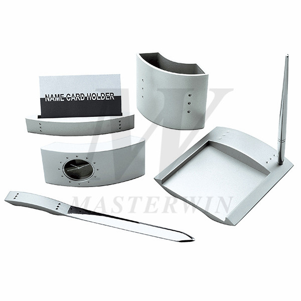 Four Pieces Metal Desktop Set_B9740