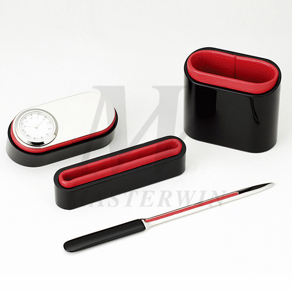 Four Pieces Metal_PU Desktop Set_B93287-02