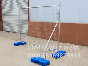 Australia Standard Weld Mesh Perimeter Temporary Fence with Plastic Feet Block