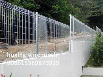 Hot Dipped Galvanized Roll Top Mesh Fence