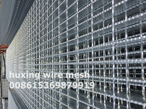 Hot Galvanized (900x5800mm) Welded Serrated Carbon Steel Grating Non-Slip Steel Bar Grating 