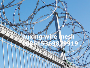 Hot Dipped Galvanized Blade Razor Barbed Wire Coil Concertina Razor Wire