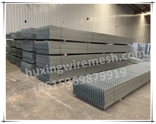 High Quality Welded Galvanized Steel Serrated Bar Grating China Supplier