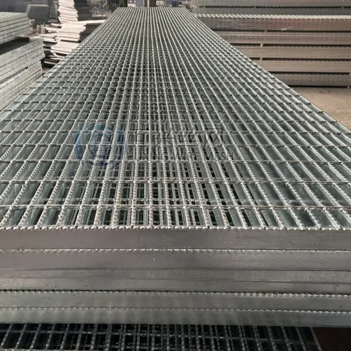 25 30 35 40 Serrated Smooth Steel Bar Weld Mesh Steel Grate SS Carbon