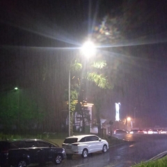 PENEL LED Street lights 100W are illuminating the streets in 2025 in Indonesia