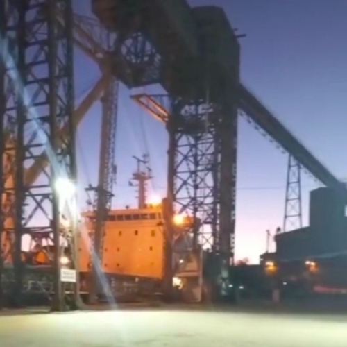 Port used PENEL 200w flood lights in 2025 in Argentina