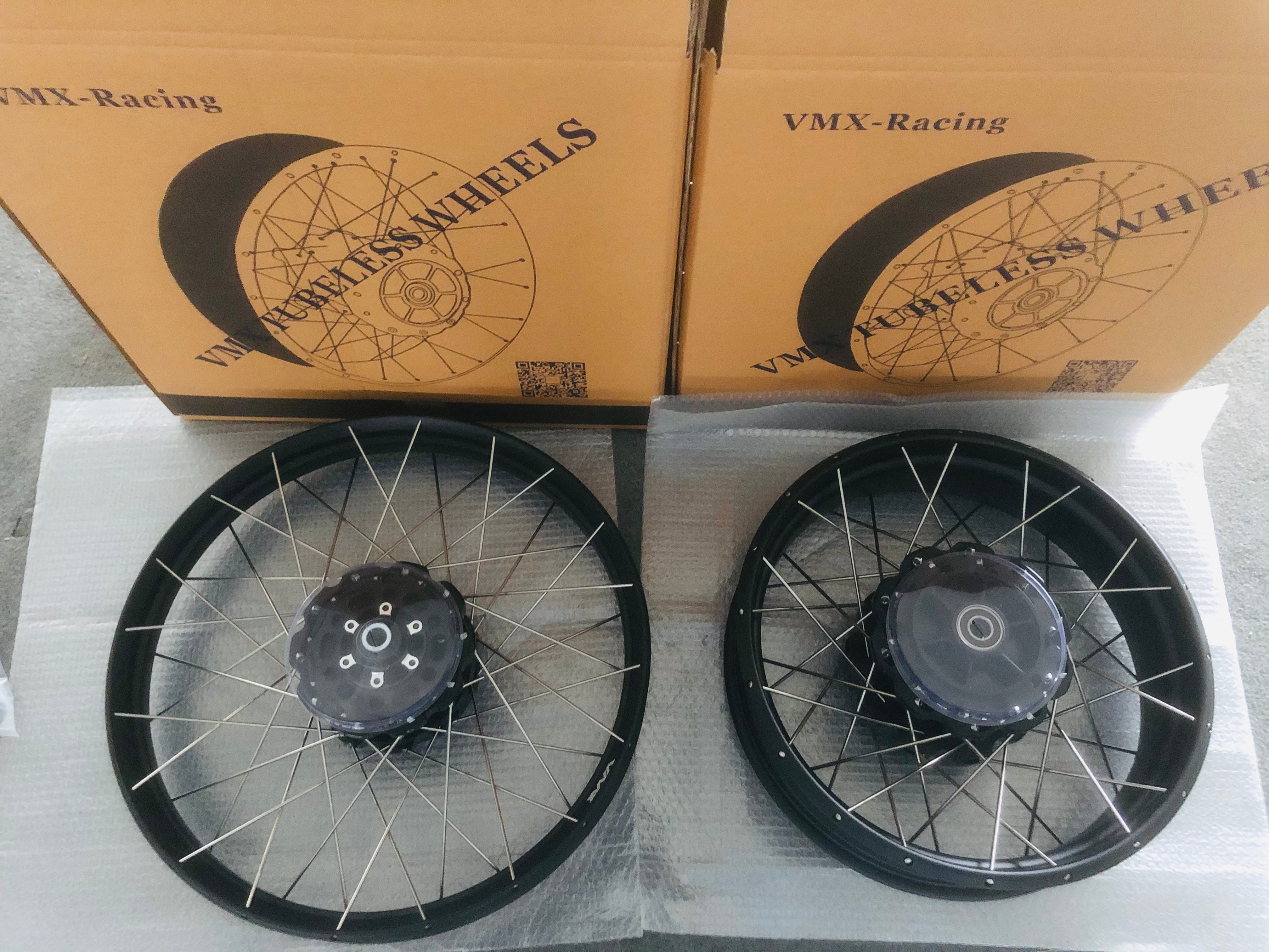 For CRF1000L --  VMX 2.15*21"/4.25*18" Tubeless Wheels Compatible with Honda Africa Twin CRF1000L 2016-2020 Black Rim