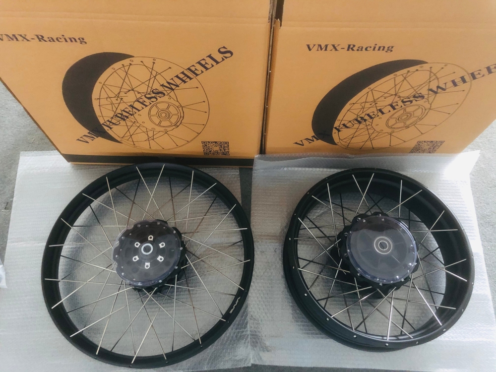 for CRF1000L --  VMX 2.15*21"/4.25*18" Tubeless Wheels Compatible with Honda Africa Twin CRF1000L 2016-2020 Black Rim