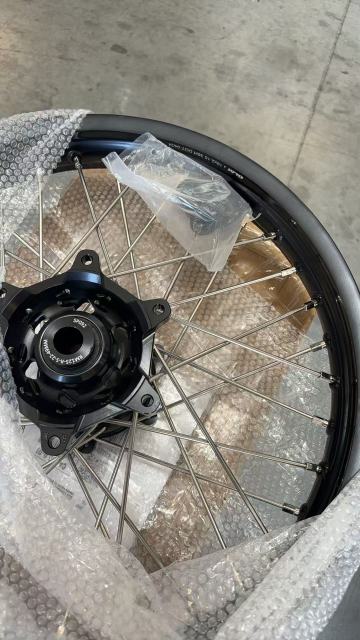 Returned Wheels for RM125 RM250 1996-2008-- KKE Dirt Bike Wheels fit Suzuki Black Rim CNC Black Hub