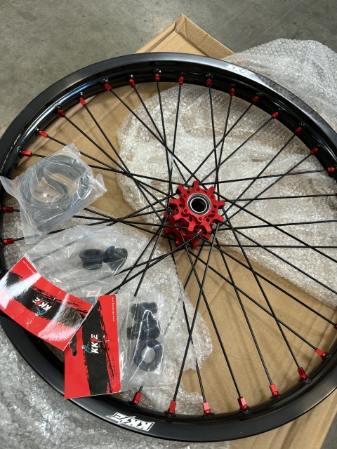 Returned Wheels for Sur-Ron Light Bee-X 2019-2024 ---KKE 1.6*21" & 1.85*18" Electric Dirt Bike Wheels Rims Red