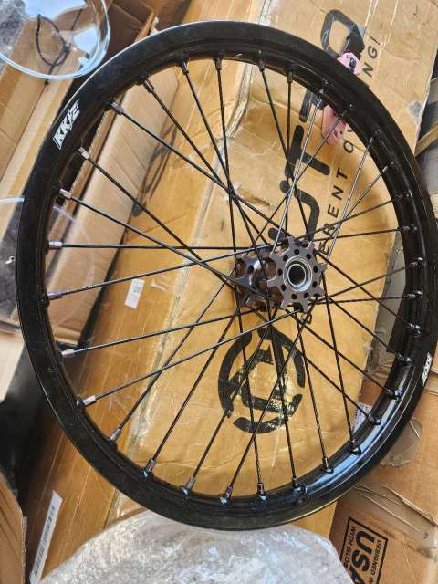 Returned Wheels for Surron Light Bee X 2019-2025 -- KKE 1.4*19"/1.6*19'' Spoked E-Bike Wheels Rim Titanium Hub