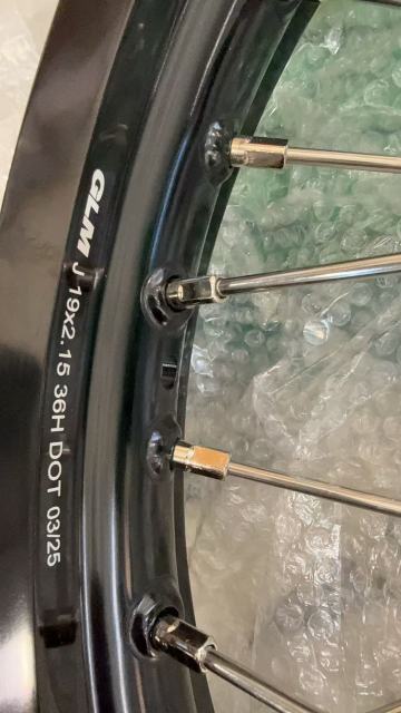 Used Wheels for Kawasaki KX125 KX250 1993-2002 -- KKE 21/19 Dirt Bike Rims Wheels Silver Spoke Nipples