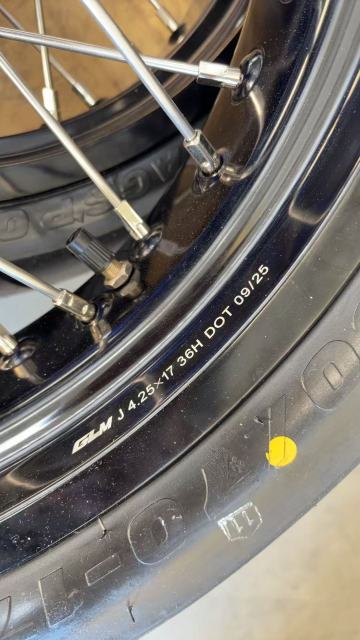 Returned Wheels fit KTM EXC SX XC 2003-2026 / Husqvarna TC TE FC FE 125-501CC 2014-2026  -- KKE 3.5/4.25 Motorcycle Supermoto Wheels with CST Tire CNC Blue Hubs