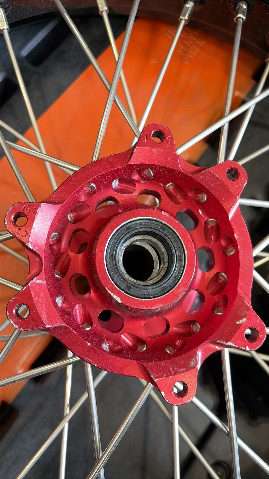 Used Wheels for CRF250R 2004-2013 CRF450R 2002-2012 -- KKE 3.5/4.25 Complete Supermoto Wheels with CST Tire for Honda CNC Red Hubs