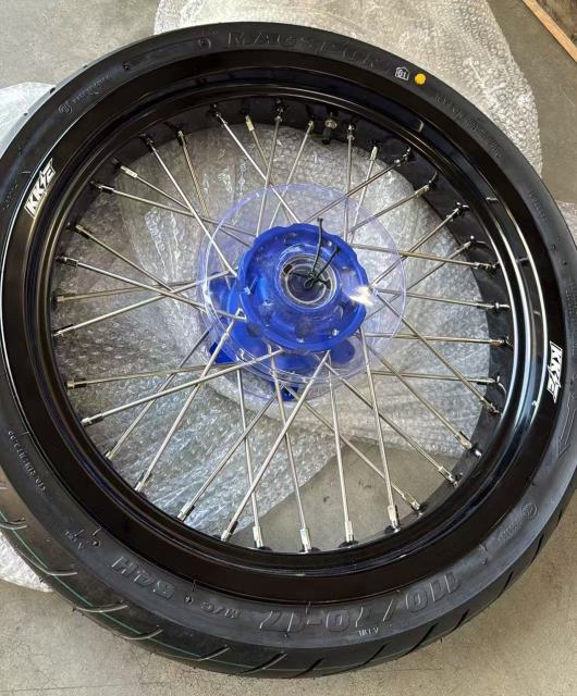 Returned Wheels fit KTM EXC SX XC 2003-2026 Husqvarna  TE / TC / FE / FC / FX   2014-2026 -- KKE 3.5/4.25 Motorcycle Supermoto Wheels with CST Tire CNC Blue Hub
