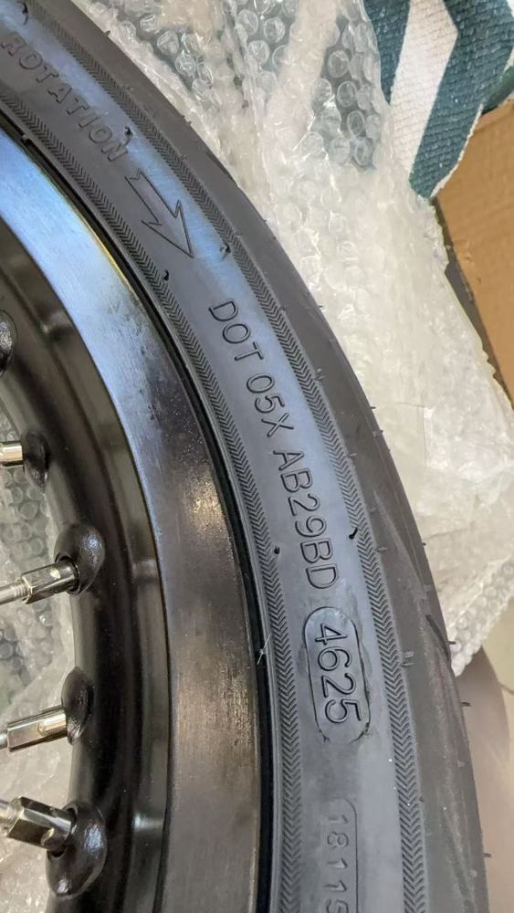 Returned Wheels for Rawrr Mantis Mini 2024-2026 - KKE 1.85*12/2.15*12 E-Bike Mini Wheels Kit with Tire Black Hub Rims