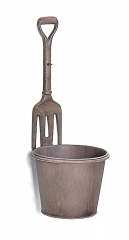 CAST IRON PITCHFORK WALL HANGING POT