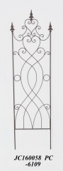 Decorative Wrought Iron Garden Stake Fence