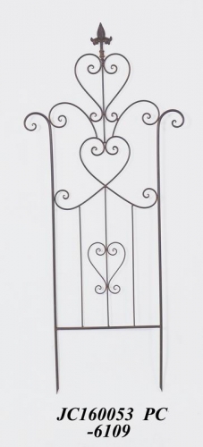 Decorative Wrought Iron Garden Stake Fence