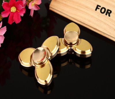 Super popular Many stypes copper Fingertip gyroscope