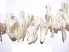batch genuine MOP shell 15-35mm 20strands 16inch,mother of pearl freeform chips branch white jewelry