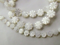 Handmade Natural White MOP Shell Flower Carved Beads White Mother of Pearl Carved Flower Beads 8-12mm full strand