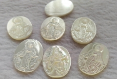 6pcs 15X20mm Oval White Mother of Pearl shell jewlery round disc e Mary Jesus Cameo Carved Christ Cameo cabochon Beads