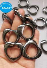 10pcs AAA Natural Hematite Pendant 35mm Non Magnetic  Hematite Heart Hollow Earrings For jewelry Making--Top Drilled