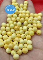 50pcs Natural Yellow Sea Shell, Pink Queen Conch ,oranger Land Snail Shells ,White Chequ Shell Round Pears 6mm Beads for jewelry making