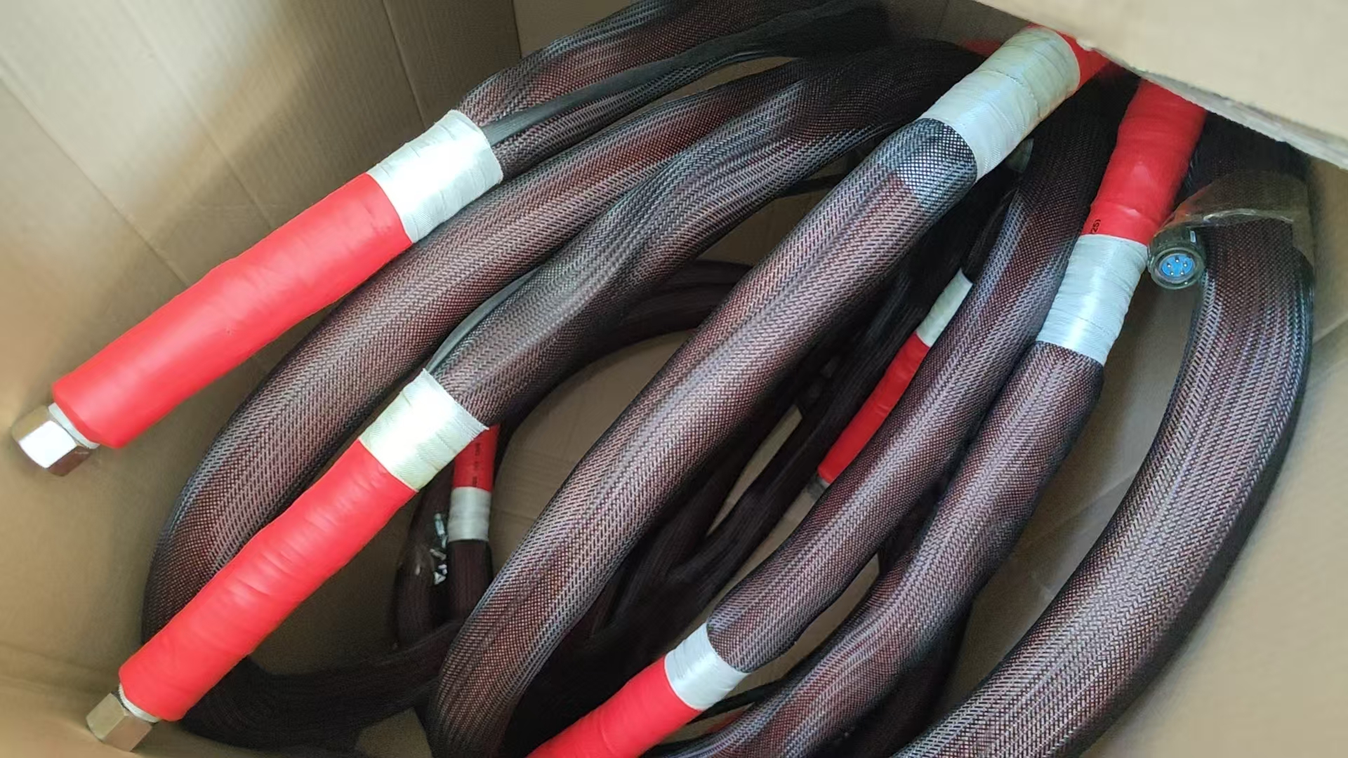 spare hose and gun for hot melt machine, insulation glass machine sealant gun