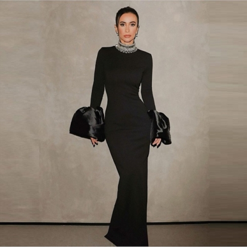 Fashion Elegant Black Long Flare Sleeve Diamonds O-neck Slit Maxi Bandage Dress Luxury Women Party Club Street Daily Wear