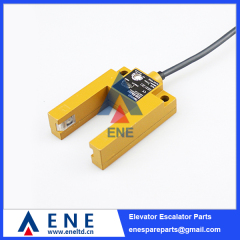 E3S-GS3B4 Elevator Leveling Sensor Switch