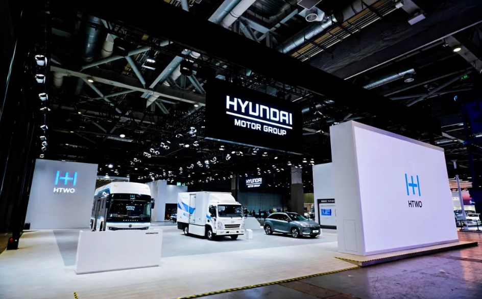 Hydrogen And Electricity Go Hand In Hand Hyundai Motor Showcases Multi 