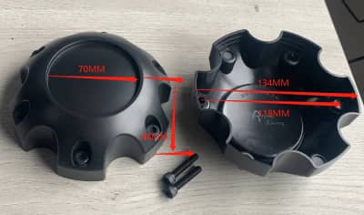Bolt-on Wheel Center Caps