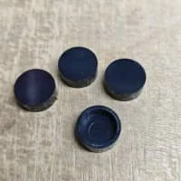 Cover the bearing' small cap