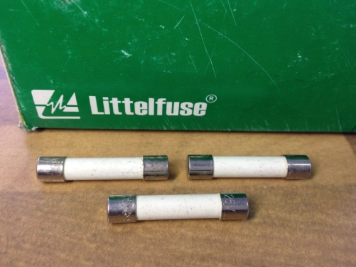 The United States Litteituse Lite 326 ceramic fuse 30A 125V 6X30 FUSE