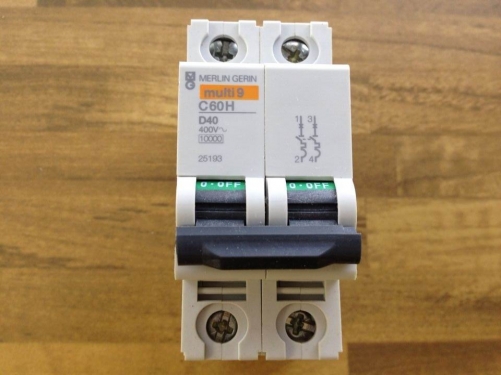 Schneider D40 2P40A C60H circuit breaker