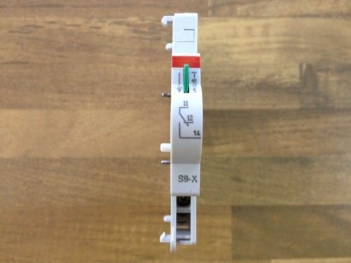 Original United States S9-X ABB miniature circuit breaker auxiliary contact to ensure genuine