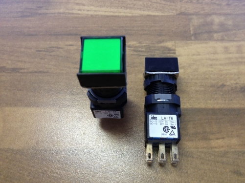 Japan's IDEC Idec and LA-T6 16MM NO NC double flat green button button genuine original