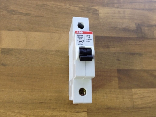 New original American S251S-C32 1P32A ABB air switch single pole miniature circuit breaker
