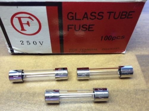 Original Japanese Fuji 250V 1A imported glass fuse fuse 6X30 fuse