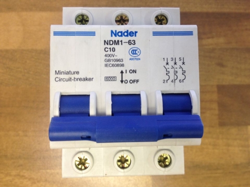 The letter NDM1-63 Nader genuine new C10 mini circuit breaker 3P10A air switch