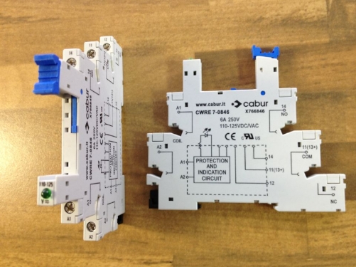 Italy CWRE7-0846 110-125V relay base X7666846 cabur relay seat