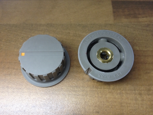 The diameter of the rotary cap potentiometer of the imported potentiometer potentiometer knob is 6mm