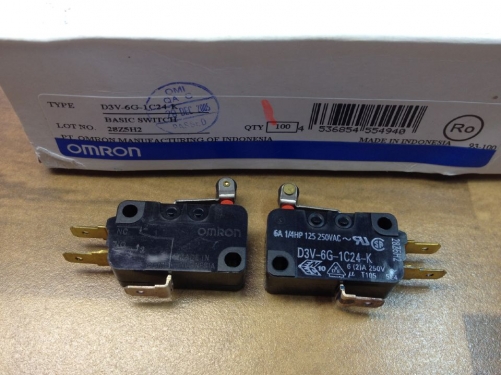 OMRON OMRON D3V-6G-1C24-K short round micro switch 28Z5H2 travel switch original authentic