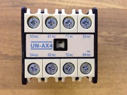 - - UX-AX4 auxiliary contact 2NO+2NC original authentic