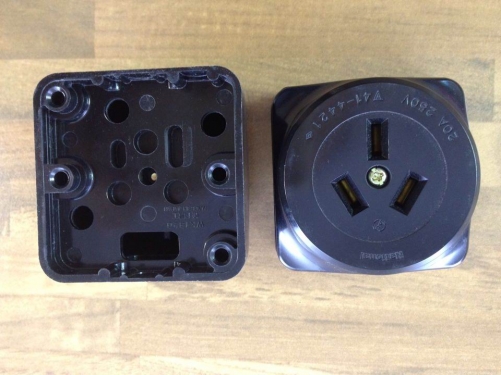 WK1320 original genuine 3P20A socket