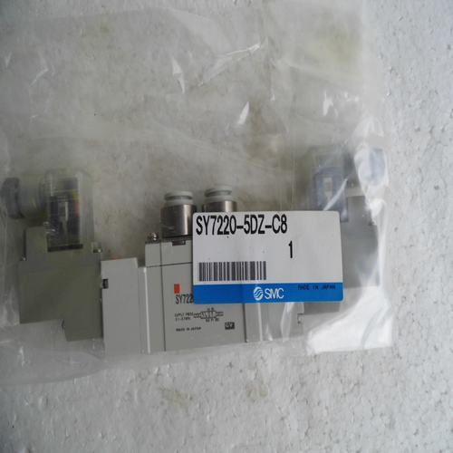 * special sales * brand new Japanese original genuine SY7220-5DZ-C8 solenoid valve SMC spot