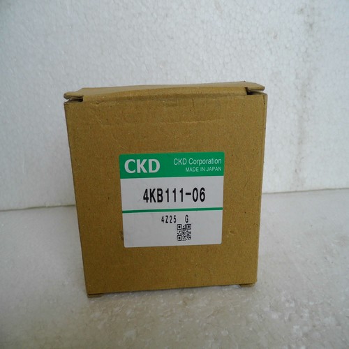 * special sales * brand new Japanese original genuine 4KB111-06 solenoid valve CKD spot